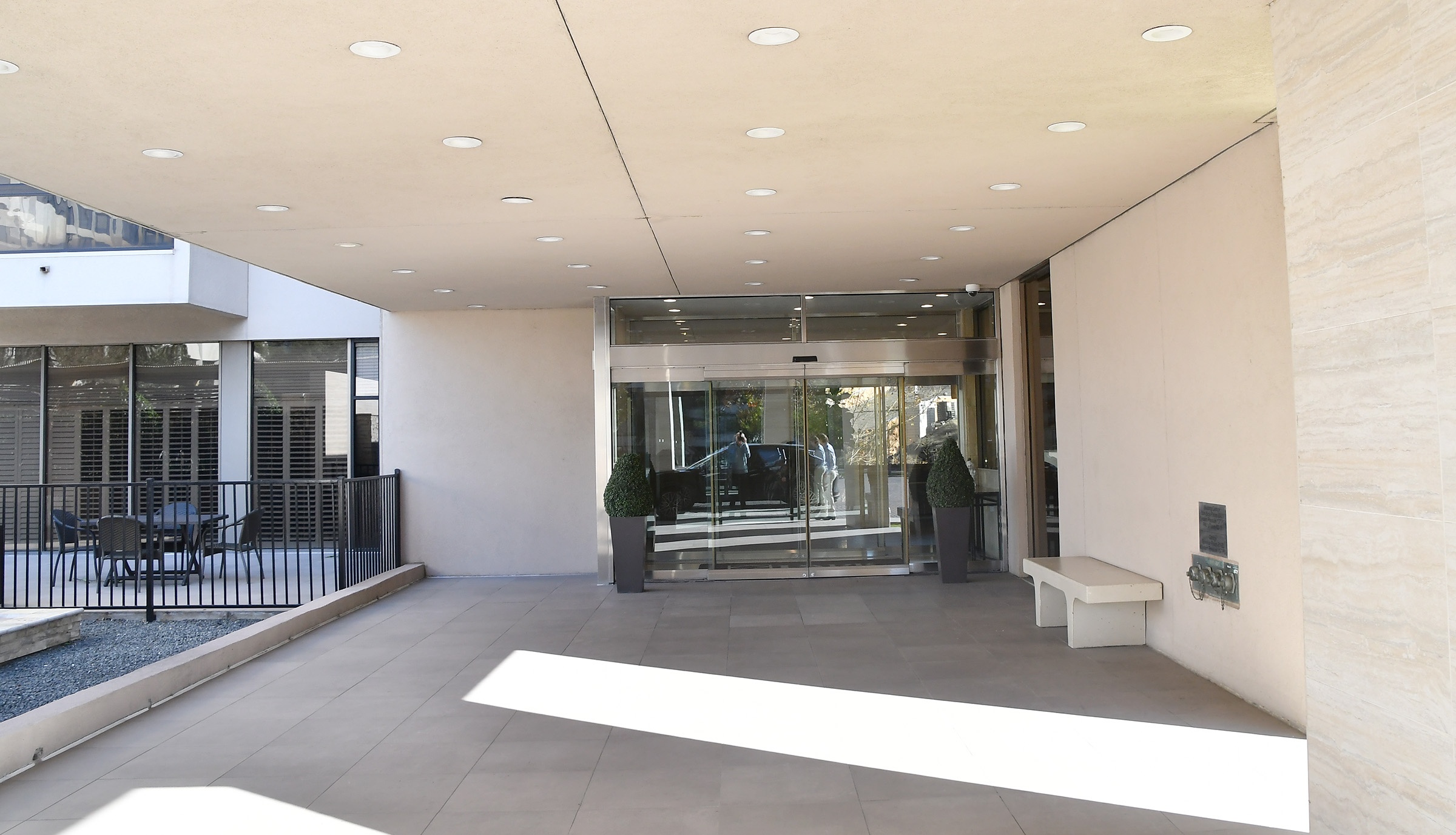 The Diana Foundation 73Rd Diana Awards Kick-Off ''start Your Engines'' Soiree, Park Square One Condominiums, Community Room