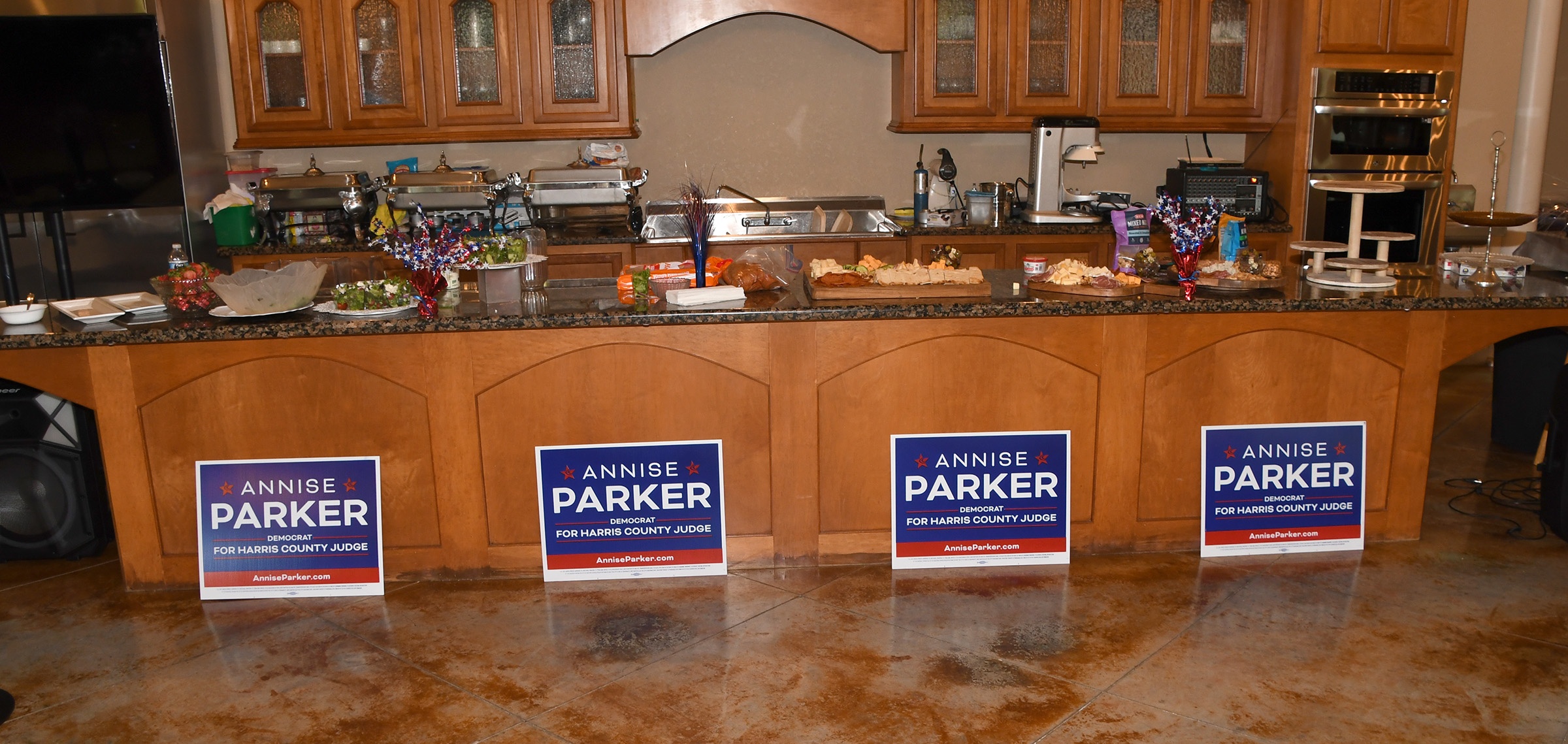 Annise Parker Hosted Coffee and Conversation with Pasadena City Council Member Jonathan Estrada Andcommissioner Adrian Garcia at Silver Sycamore